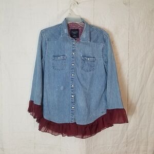 American Eagle Light Distressed Denim Shirt with Burgundy Ruffle Hem Pearl Snap